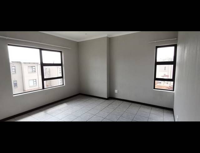 2 BEDROOM PROPERTY TO RENT IN WILGEHEUWEL
